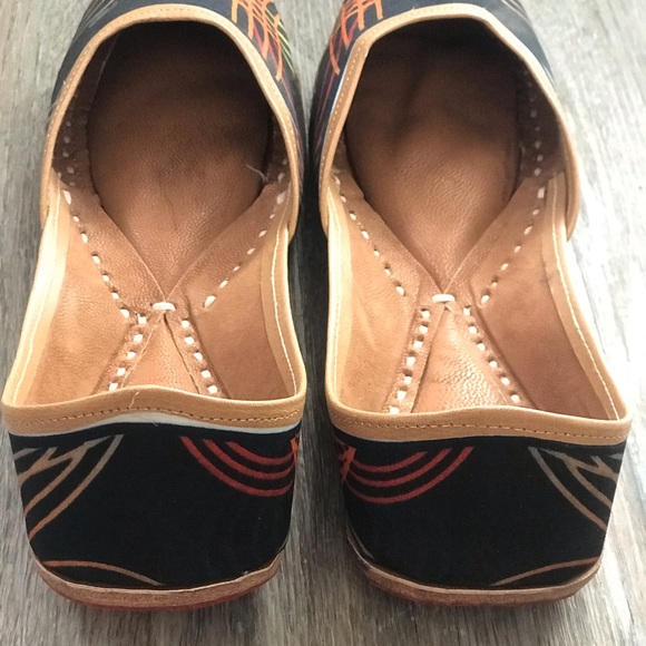 Virsa Fashion Monochrome Shoes - Picture 6 of 7